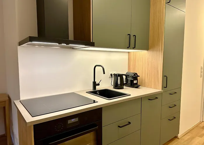 Brand-new Close To Center *